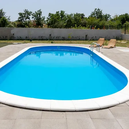 Infinity Kaštel Novi