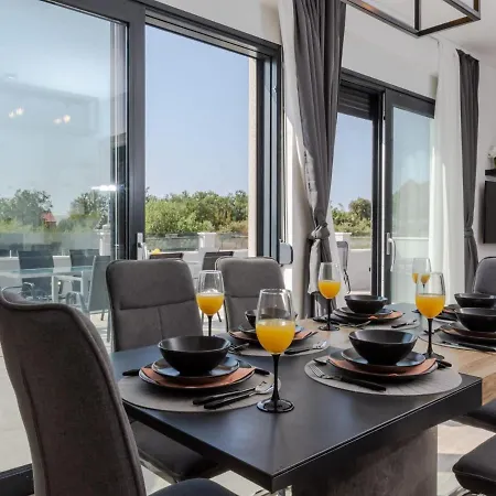 Infinity 빌라 Kaštel Novi